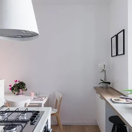Cesare Baronio 70 House Roma
